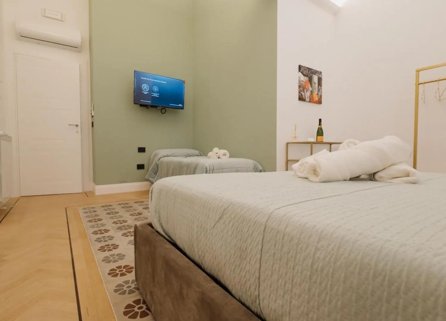 Butera 505-Luxury Suites Μπαγκερία 0*,